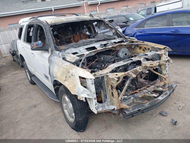 12645831 :رقم المزاد ، 1GNSKCKC6JR141848 vin ، 2018 Chevrolet Tahoe K1500 Premier مزاد بيع
