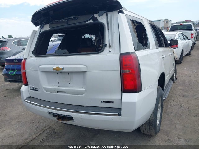 12645831 :رقم المزاد ، 1GNSKCKC6JR141848 vin ، 2018 Chevrolet Tahoe K1500 Premier مزاد بيع
