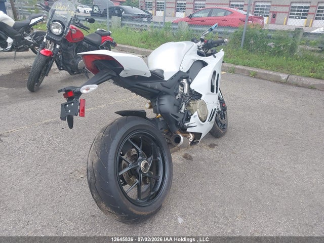 Ducati Panigale V4s 2023 ZDMDAGWW7PB004455 Image 4