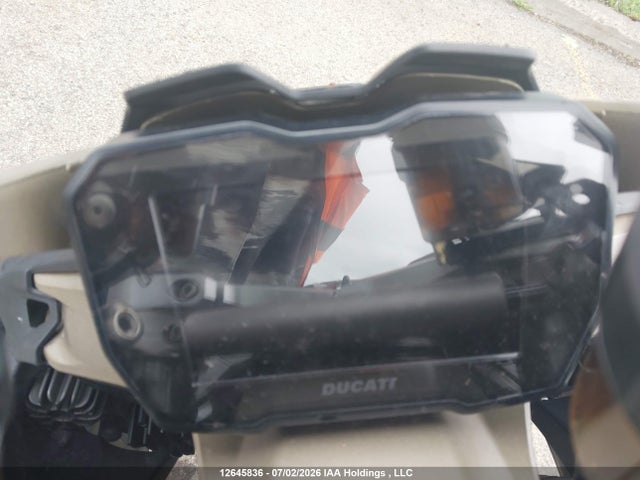 Ducati Panigale V4s 2023 ZDMDAGWW7PB004455 Image 7