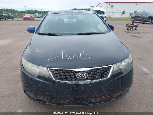 12645840 :رقم المزاد ، KNAFU4A22B5451729 vin ، 2011 Kia Forte Ex مزاد بيع