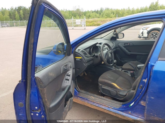 12645840 :رقم المزاد ، KNAFU4A22B5451729 vin ، 2011 Kia Forte Ex مزاد بيع