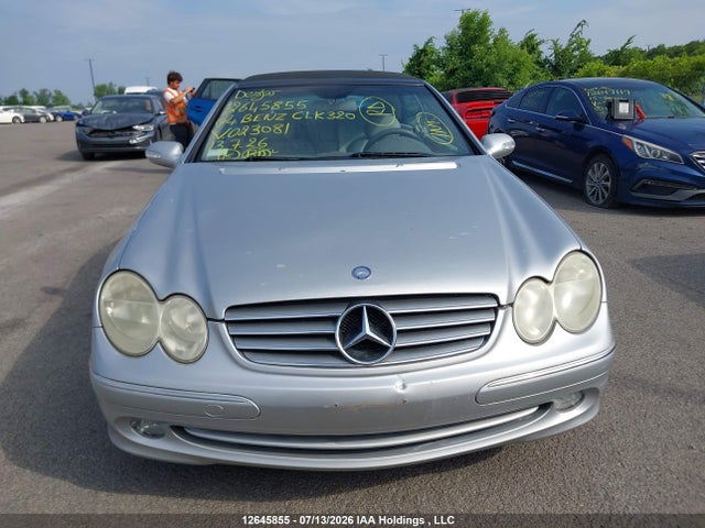 2004 Mercedes-benz Clk 320 მანქანა იყიდება აუქციონზე, vin: WDBTK65G34T023081, აუქციონის ნომერი: 12645855