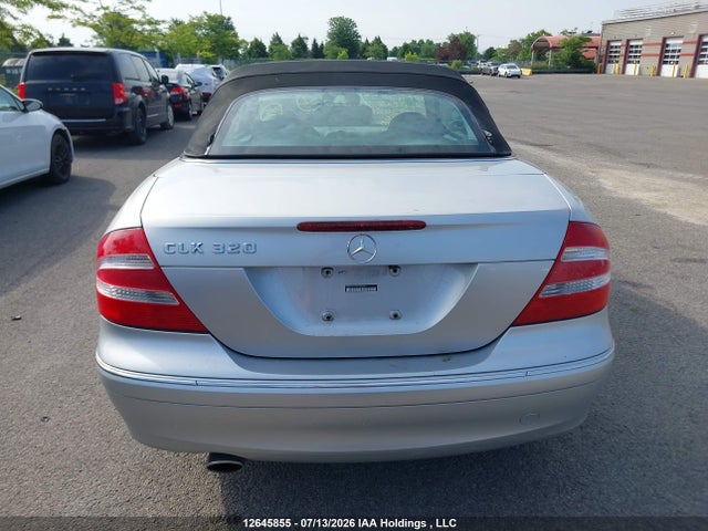 2004 Mercedes-benz Clk 320 მანქანა იყიდება აუქციონზე, vin: WDBTK65G34T023081, აუქციონის ნომერი: 12645855