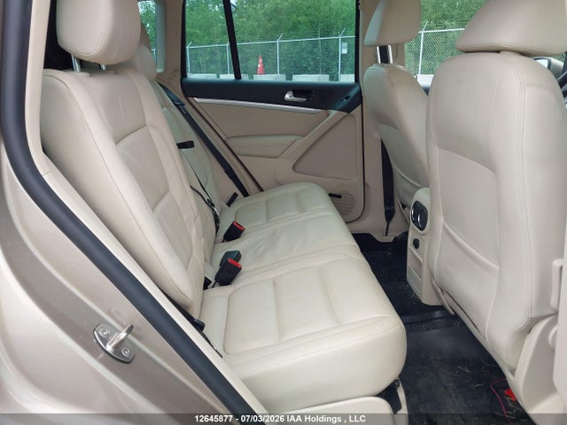 12645877 :رقم المزاد ، WVGJV7AX1FW053303 vin ، 2015 Volkswagen Tiguan S/se/sel/r-line مزاد بيع
