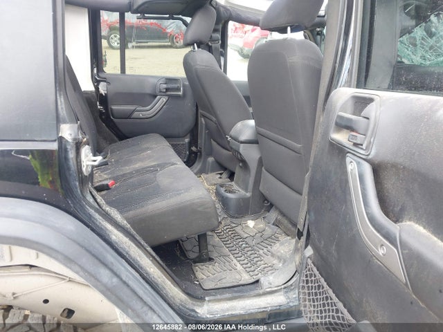 1C4BJWDGXGL153641 Jeep Wrangler Unlimited Sport