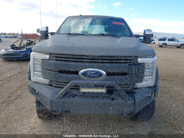 12645884 :رقم المزاد ، 1FT8W3BT7HEC70576 vin ، 2017 Ford F-350 King Ranch/lariat/platinum/xl/xlt مزاد بيع