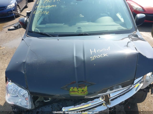 Dodge Grand Caravan Crew 2019 2C4RDGDG8KR792791 Image 9