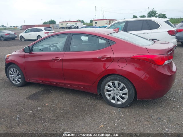 2013 Hyundai Elantra Gls/limited მანქანა იყიდება აუქციონზე, vin: 5NPDH4AE1DH425330, აუქციონის ნომერი: 12645898