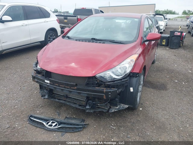 2013 Hyundai Elantra Gls/limited მანქანა იყიდება აუქციონზე, vin: 5NPDH4AE1DH425330, აუქციონის ნომერი: 12645898