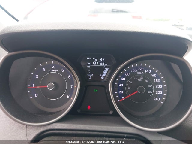 2013 Hyundai Elantra Gls/limited მანქანა იყიდება აუქციონზე, vin: 5NPDH4AE1DH425330, აუქციონის ნომერი: 12645898