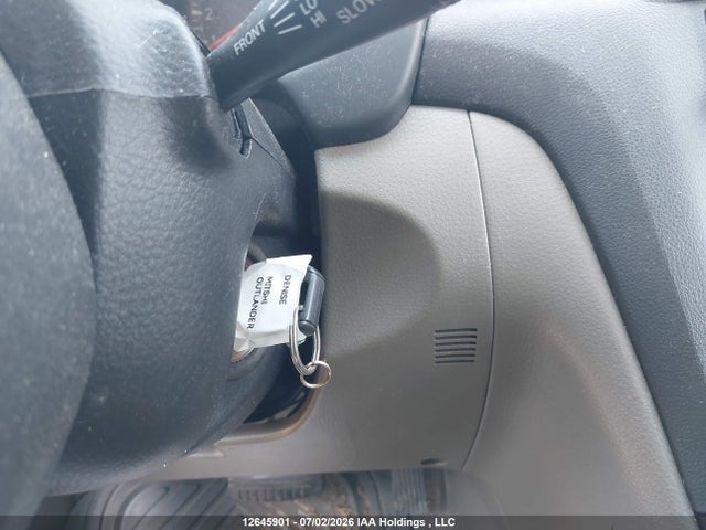 2004 Mitsubishi Outlander Ls მანქანა იყიდება აუქციონზე, vin: JA4LX31F94U600716, აუქციონის ნომერი: 12645901