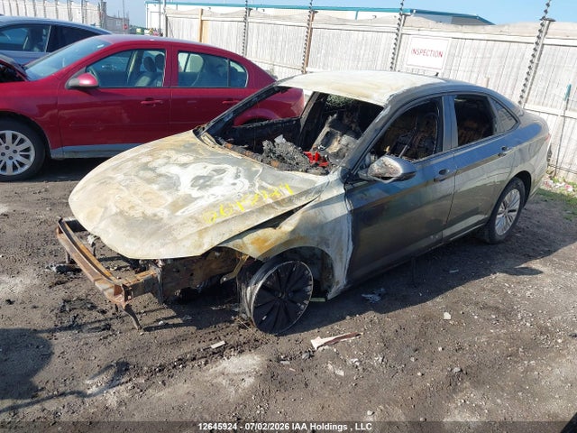 12645924 :رقم المزاد ، 3VWC57BU1KM169979 vin ، 2019 Volkswagen Jetta 1.4 Tsi Comfortline مزاد بيع
