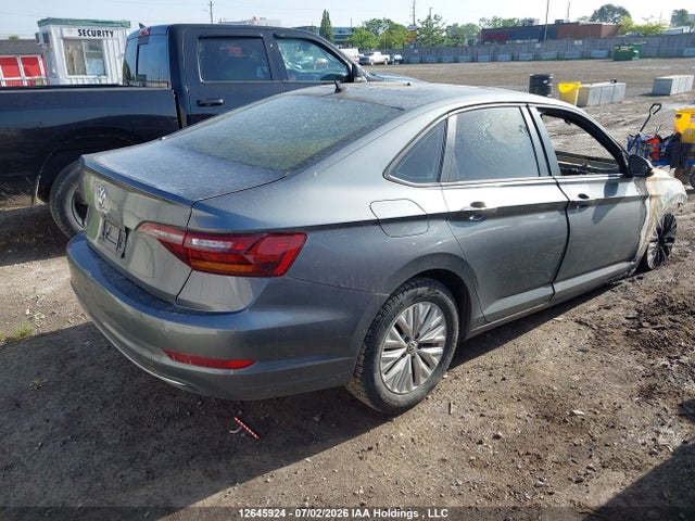 12645924 :رقم المزاد ، 3VWC57BU1KM169979 vin ، 2019 Volkswagen Jetta 1.4 Tsi Comfortline مزاد بيع