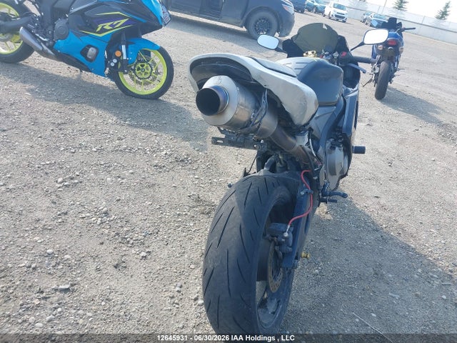 2005 Honda Cbr600 Rr მანქანა იყიდება აუქციონზე, vin: JH2PC37275M201044, აუქციონის ნომერი: 12645931