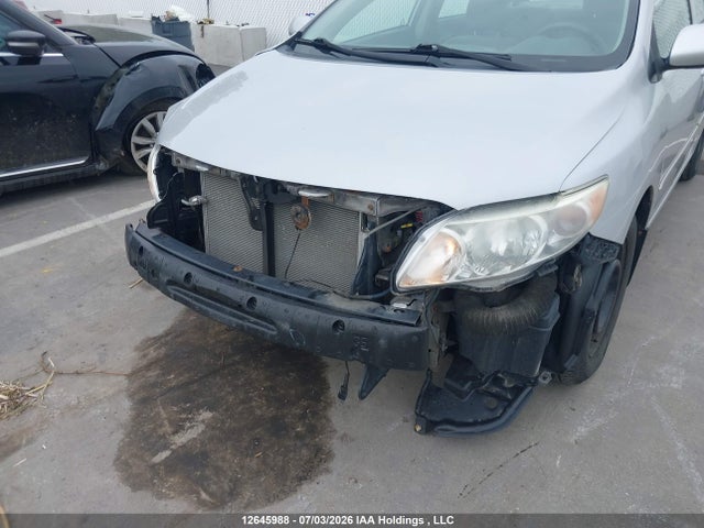 2010 Toyota Corolla Ce მანქანა იყიდება აუქციონზე, vin: 2T1BU4EE7AC489495, აუქციონის ნომერი: 12645988