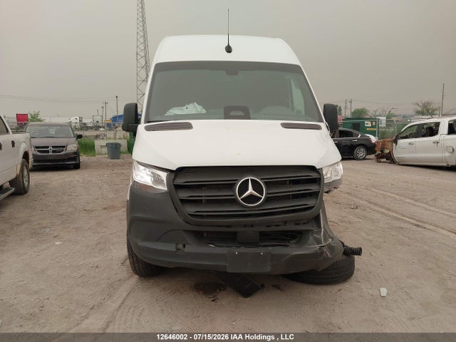 Продажа на аукционе авто 2025 Mercedes-benz Sprinter 2500 High Roof 4-cyl Diesel, vin: W1Y4KCHY0ST219268, номер лота: 12646002
