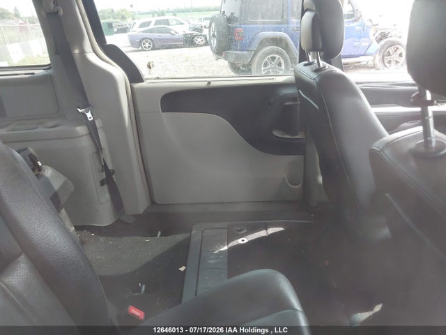 2C4RC1CG0FR707952 Chrysler Town &amp; Country Touring L