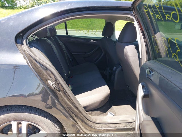 3VW1K7AJ9EM327092 Volkswagen Jetta 2.0l Trendline/2.0l Trendline+
