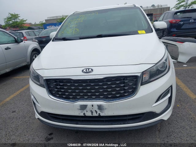 12646039 :رقم المزاد ، KNDMB5C18K6481497 vin ، 2019 Kia Sedona Lx/ex مزاد بيع