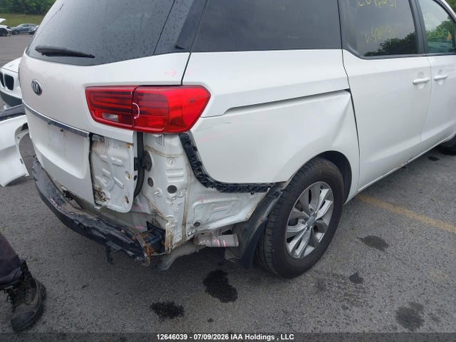 12646039 :رقم المزاد ، KNDMB5C18K6481497 vin ، 2019 Kia Sedona Lx/ex مزاد بيع