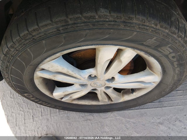 2012 Hyundai Tucson მანქანა იყიდება აუქციონზე, vin: KM8JUCAC4CU399815, აუქციონის ნომერი: 12646042