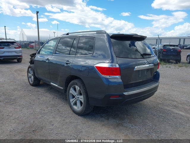 2012 Toyota Highlander Se მანქანა იყიდება აუქციონზე, vin: 5TDBK3EH8CS111593, აუქციონის ნომერი: 12646062
