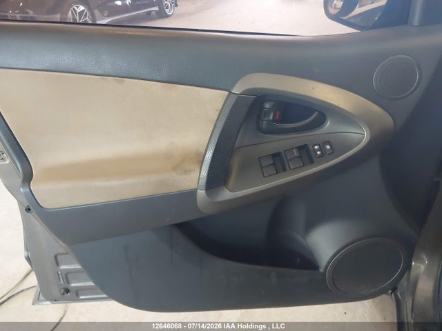 12646068 :رقم المزاد ، 2T3BF4DV3AW036069 vin ، 2010 Toyota Rav4 مزاد بيع