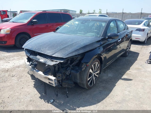 Nissan Altima 2019 1N4BL4FW9KN318536 Image 2