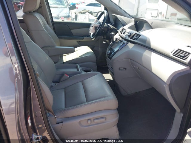 2015 Honda Odyssey Touring მანქანა იყიდება აუქციონზე, vin: 5FNRL5H91FB507787, აუქციონის ნომერი: 12646091