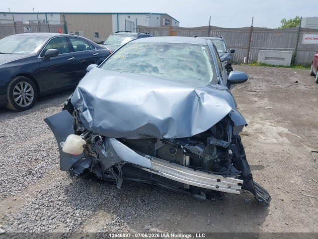 5YFBPMBE9NP369263 Toyota Corolla