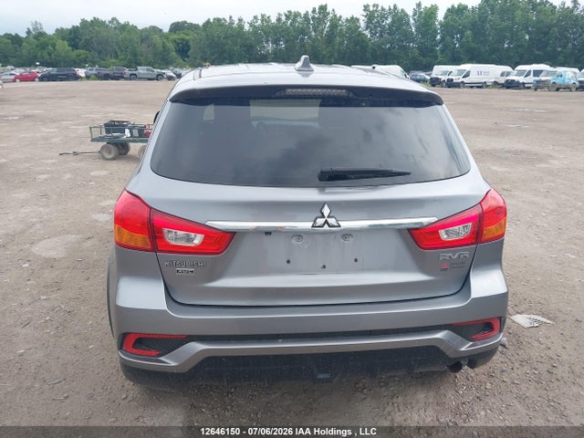 JA4AJ3AUXJZ604960 Mitsubishi RVR SE