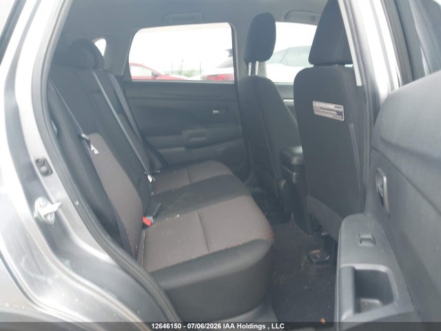 JA4AJ3AUXJZ604960 Mitsubishi RVR SE