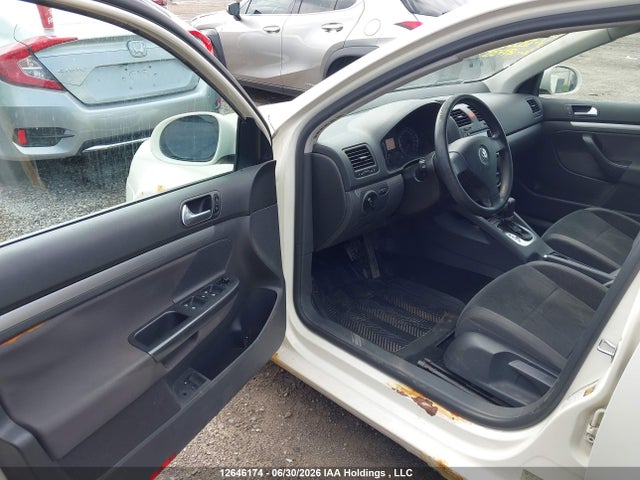 Продажа на аукционе авто 2008 Volkswagen Jetta 2.5l Trendline, vin: 3VWGM31K28M120358, номер лота: 12646174