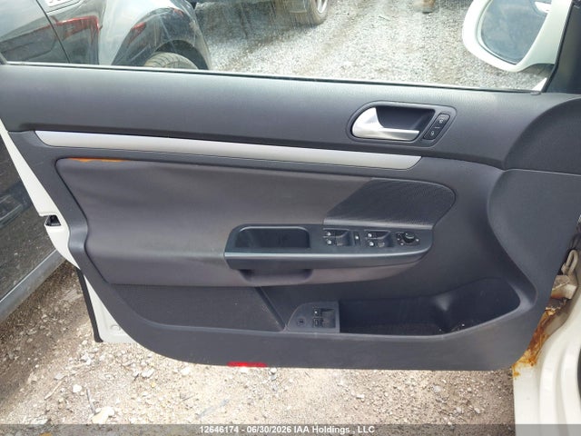 Продажа на аукционе авто 2008 Volkswagen Jetta 2.5l Trendline, vin: 3VWGM31K28M120358, номер лота: 12646174