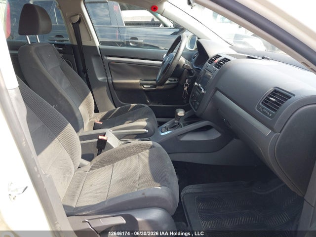 Продажа на аукционе авто 2008 Volkswagen Jetta 2.5l Trendline, vin: 3VWGM31K28M120358, номер лота: 12646174