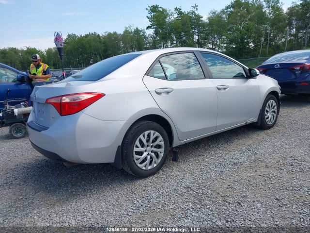 Toyota COROLLA LE 2018 2T1BURHE9JC078138 Image 4