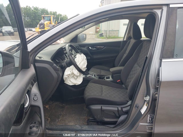 JN1BJ1CP0KW210671 Nissan Qashqai S/sv