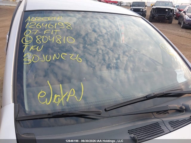 2007 Honda Fit Dx მანქანა იყიდება აუქციონზე, vin: JHMGD38207S804810, აუქციონის ნომერი: 12646198