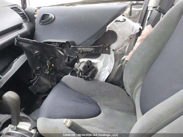 2007 Honda Fit Dx მანქანა იყიდება აუქციონზე, vin: JHMGD38207S804810, აუქციონის ნომერი: 12646198