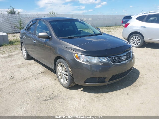 12646213 :رقم المزاد ، KNAFU4A2XB5318085 vin ، 2011 Kia Forte Ex مزاد بيع