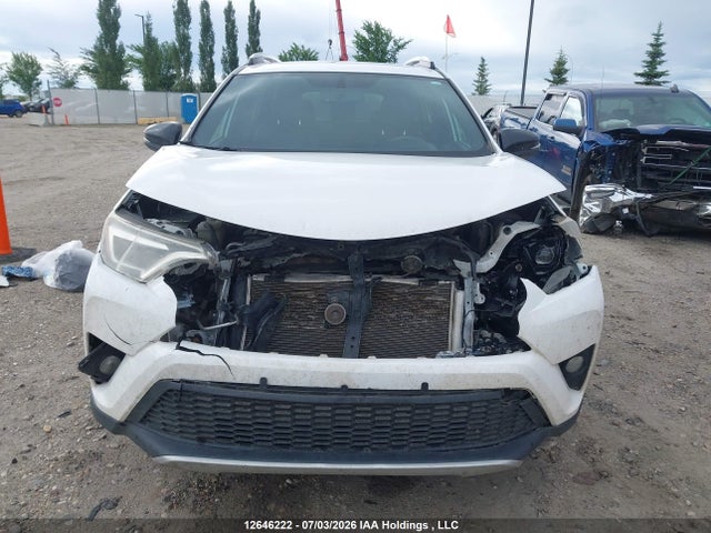 2T3JFREV8GW459553 Toyota RAV4 SE