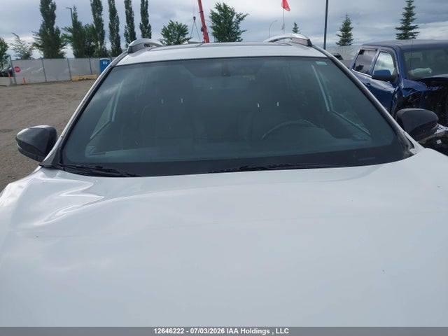 2T3JFREV8GW459553 Toyota RAV4 SE