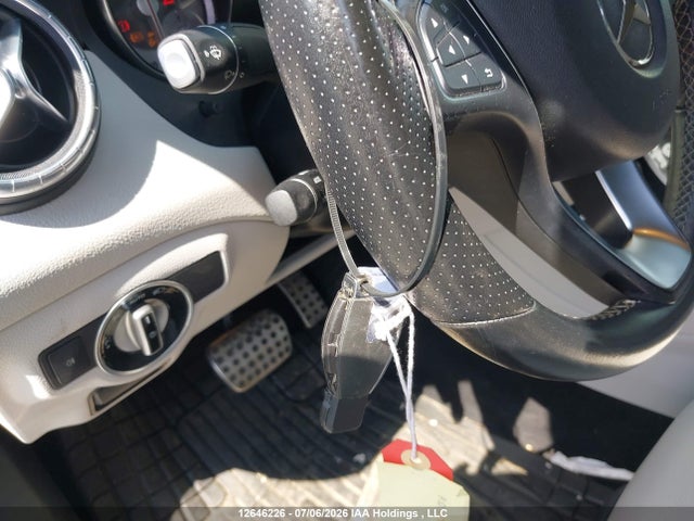 12646226 :رقم المزاد ، WDDSJ4GB3GN362900 vin ، 2016 Mercedes-benz Cla 250 4matic مزاد بيع