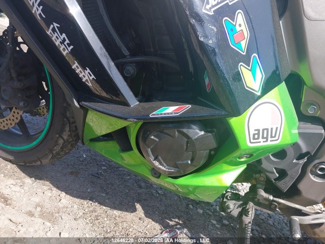 12646228 :رقم المزاد ، JKAZXCH14CA003347 vin ، 2012 Kawasaki Zx1000 H مزاد بيع