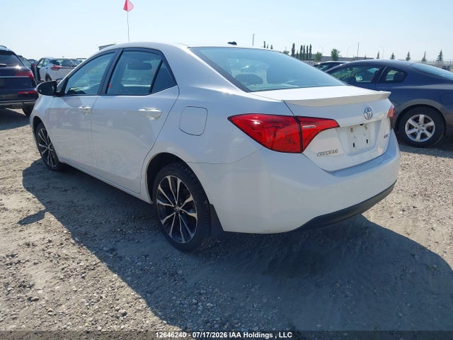 Toyota Corolla 2017 2T1BURHE4HC772813 Image 3