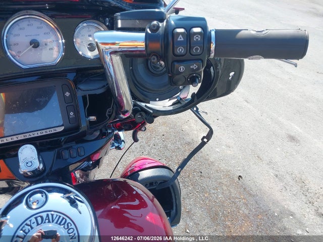 5HD1KRMA8GB673825 Harley-Davidson Flhxs Street Glide Special