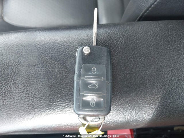 Aukcja sprzedaży 2007 Volkswagen New Beetle 2.5l Luxury, vin: 3VWRW21C57M516465, numer aukcji: 12646253