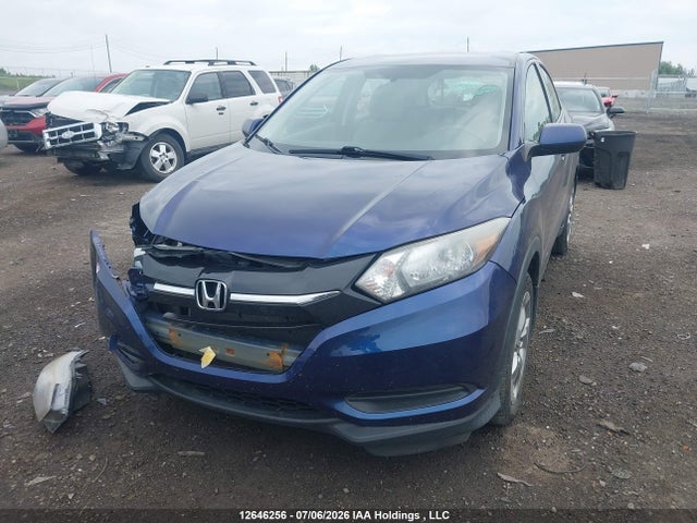 Honda HR-V LX 2017 3CZRU6H37HM103738 Image 2