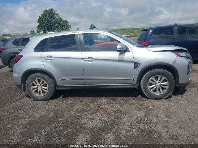 Продажа на аукционе авто 2022 Mitsubishi Rvr Es/se, vin: JA4AHUAU2NU605315, номер лота: 12646273